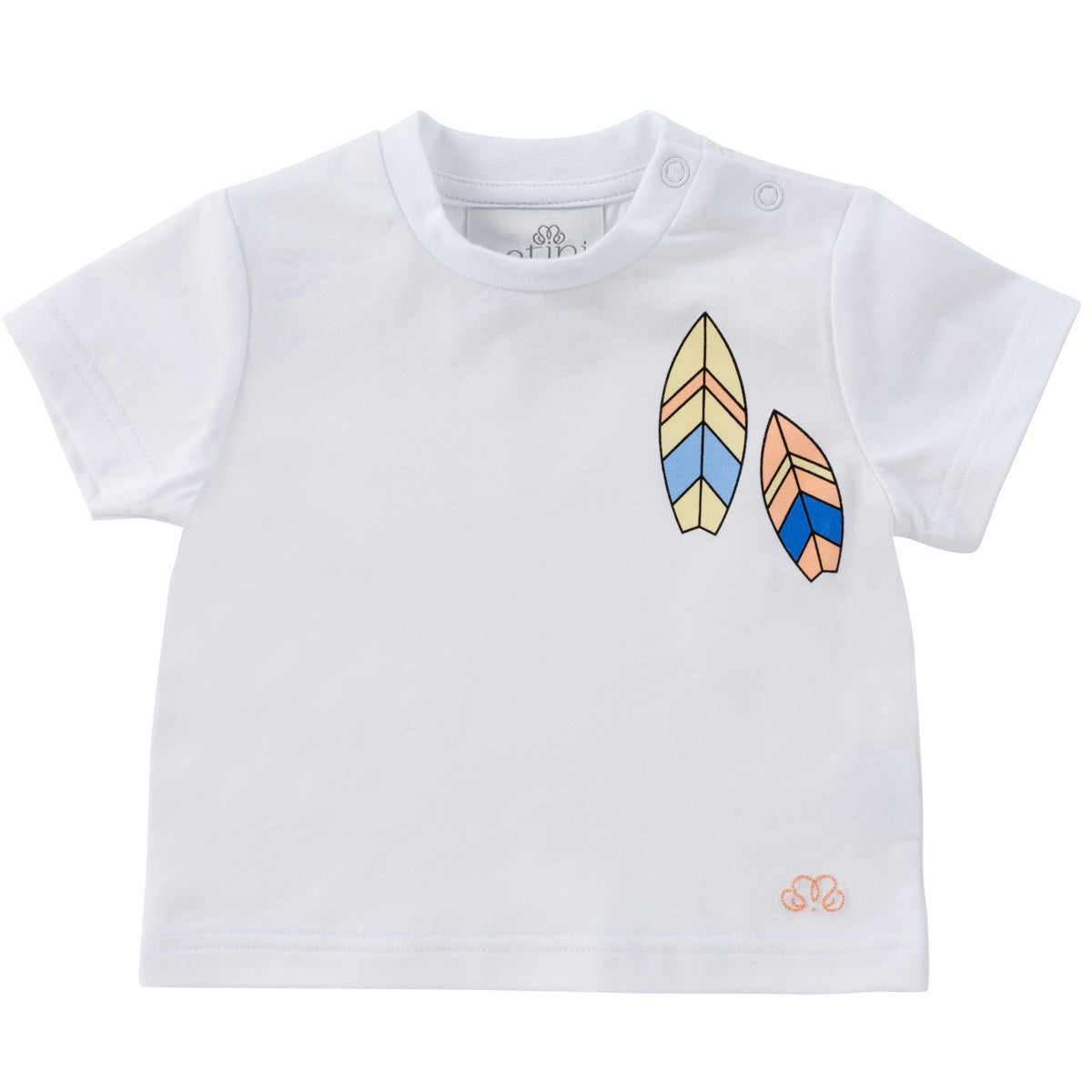Surfboard graphic print detail – cool t-shirts for boys