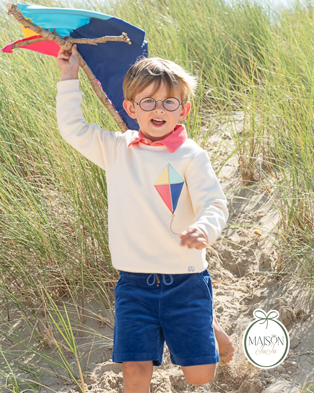 BOY SWEATER KITE